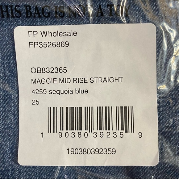 Free People We The Free Maggie Mid Rise Straight Leg Raw Hem Rigid Jeans 25 - Picture 6 of 9